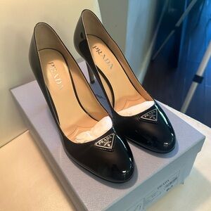 Prada Black Patent Leather High-Heeled Shoes